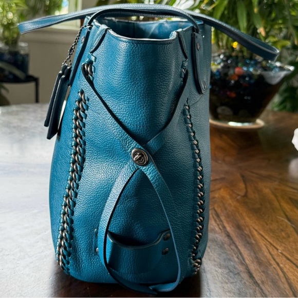 Coach Teal Tatum Whiplash Tote Chain Detail Pebbled Leather Gunmetal Hardware - Picture 10 of 16